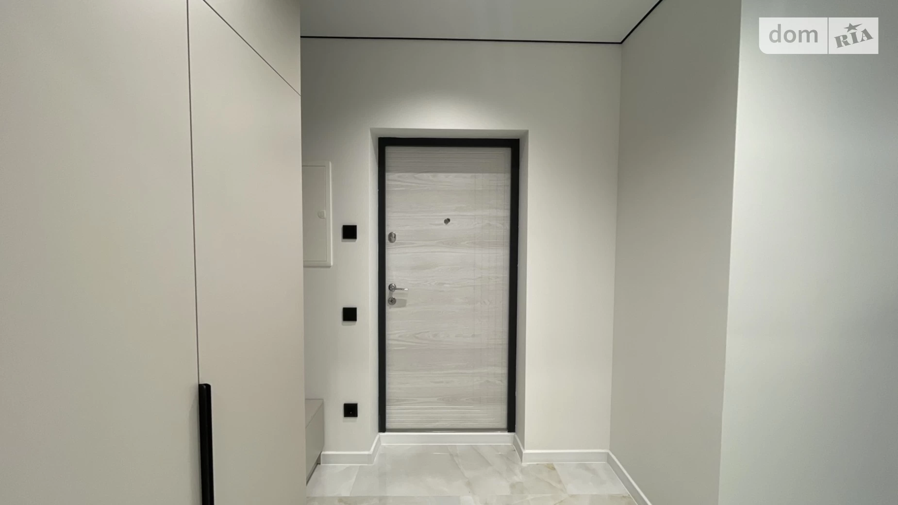 Продается 1-комнатная квартира 44.3 кв. м в Ивано-Франковске, цена: 82000 $ - фото 2