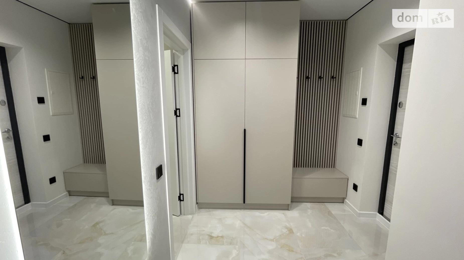 Продается 1-комнатная квартира 44.3 кв. м в Ивано-Франковске, цена: 82000 $ - фото 3