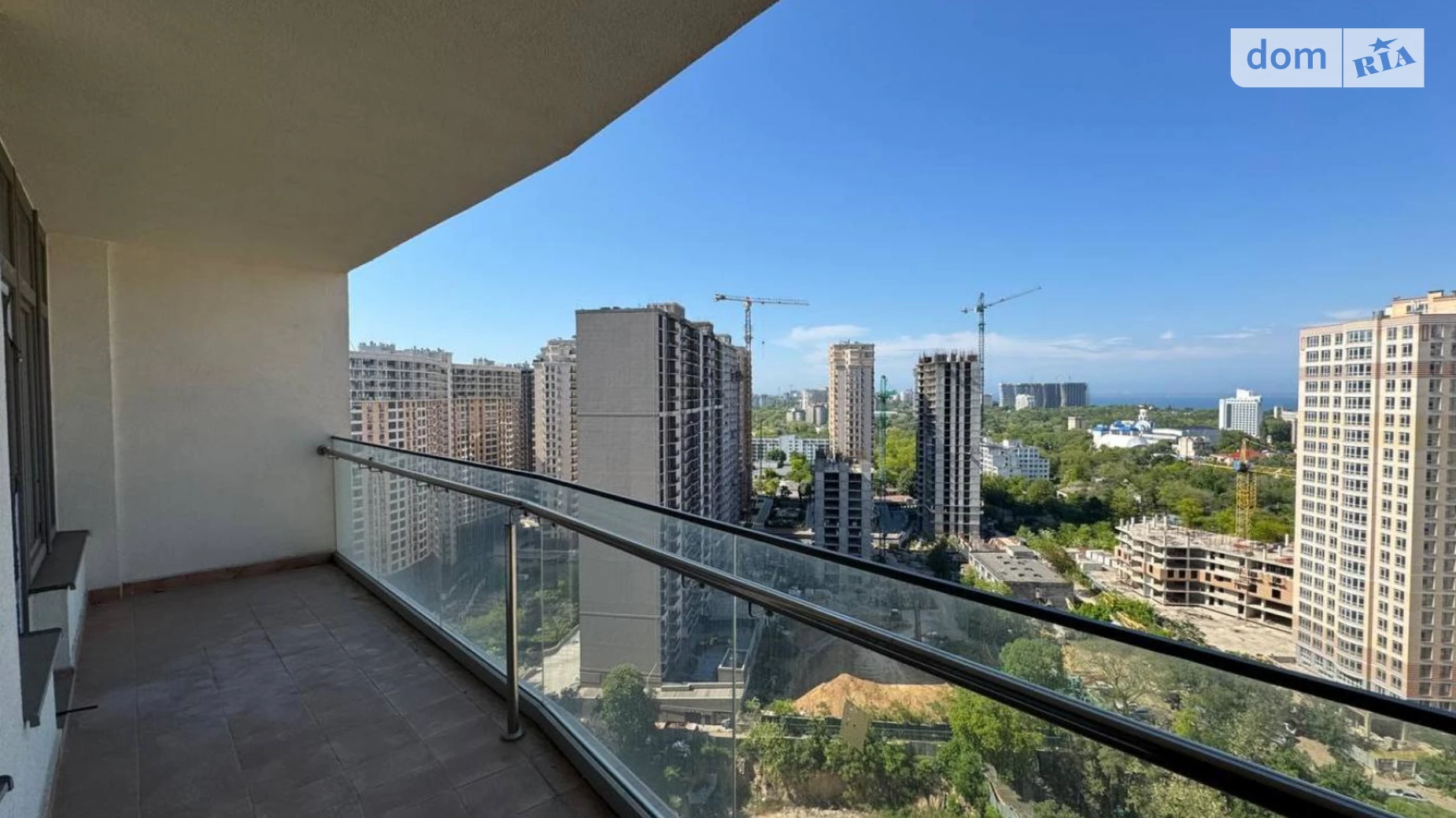 Продается 1-комнатная квартира 52 кв. м в, цена: 67000 $ - фото 2