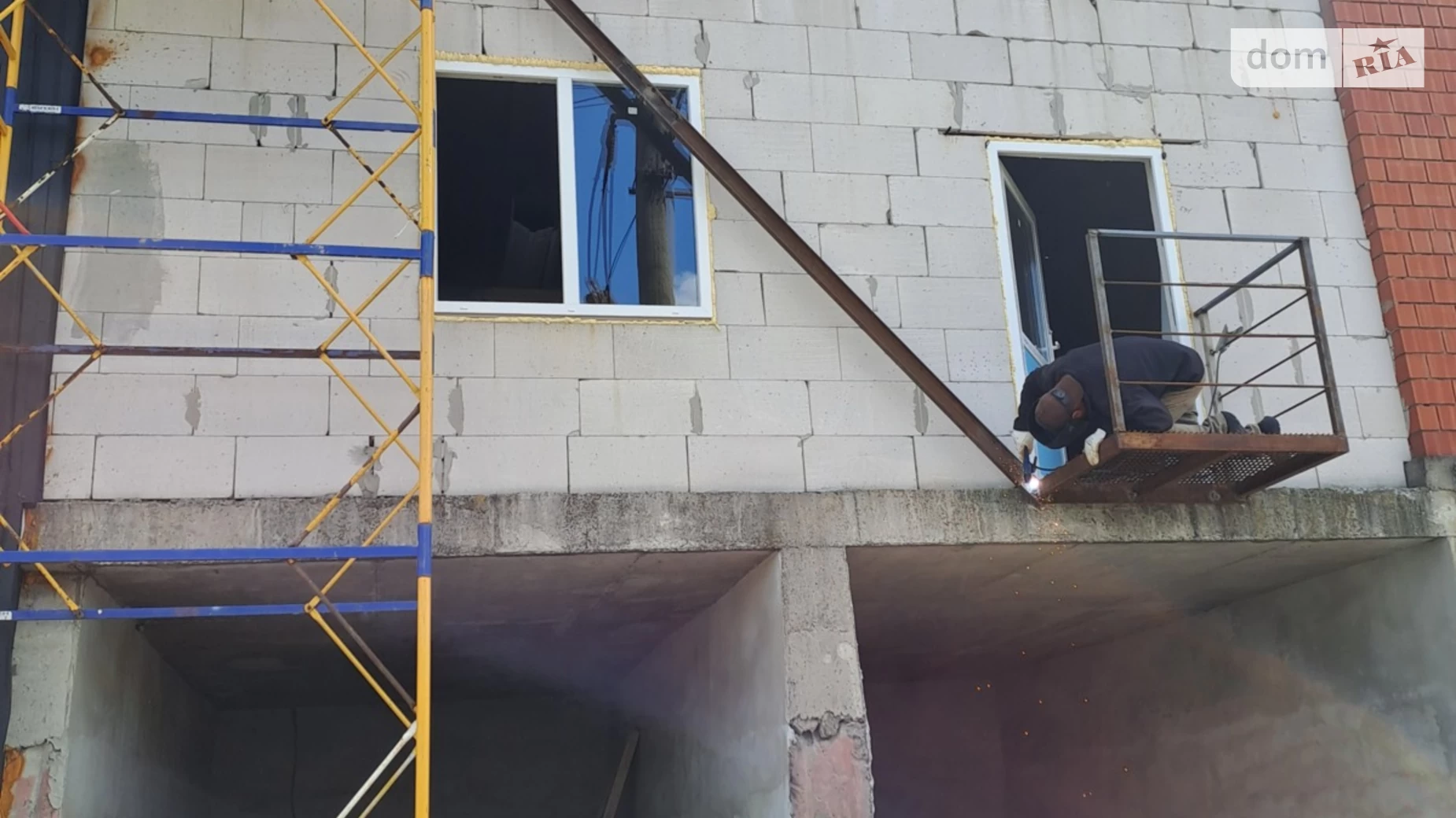 Сдается в аренду отдельно стоящий гараж универсальный на 150 кв. м, цена: 20000 грн - фото 2