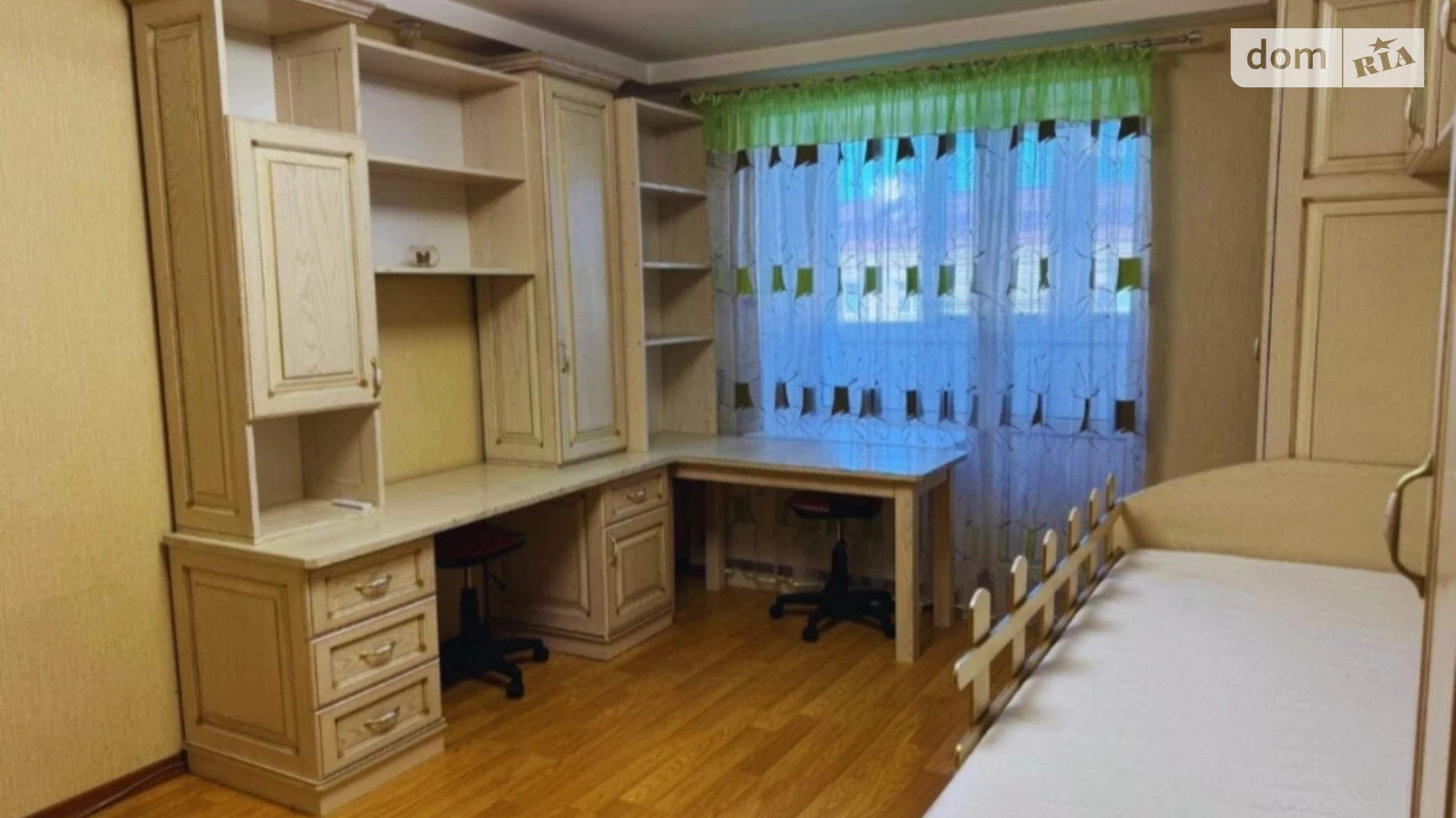 Продается 3-комнатная квартира 73 кв. м в Ирпене - фото 2