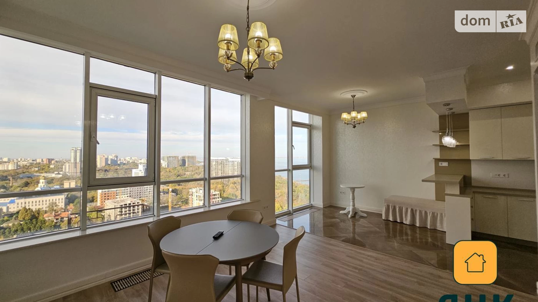Продается 2-комнатная квартира 57 кв. м в, цена: 211775 $ - фото 2