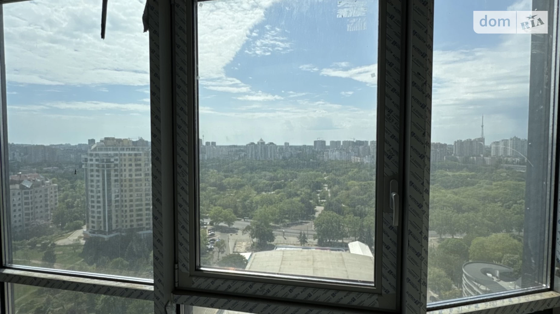 Продается 1-комнатная квартира 66 кв. м в Одессе, просп. Шевченко, 29/1 - фото 2