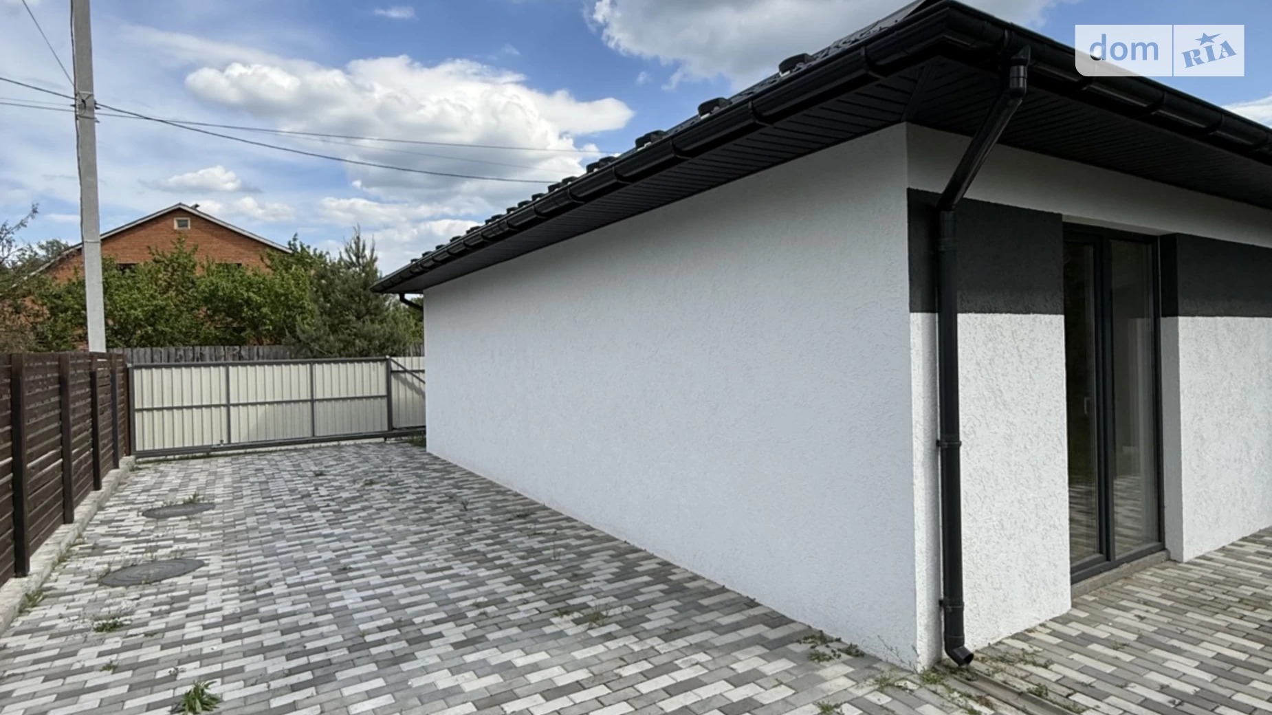 Продается одноэтажный дом 110 кв. м с верандой, цена: 145000 $ - фото 3