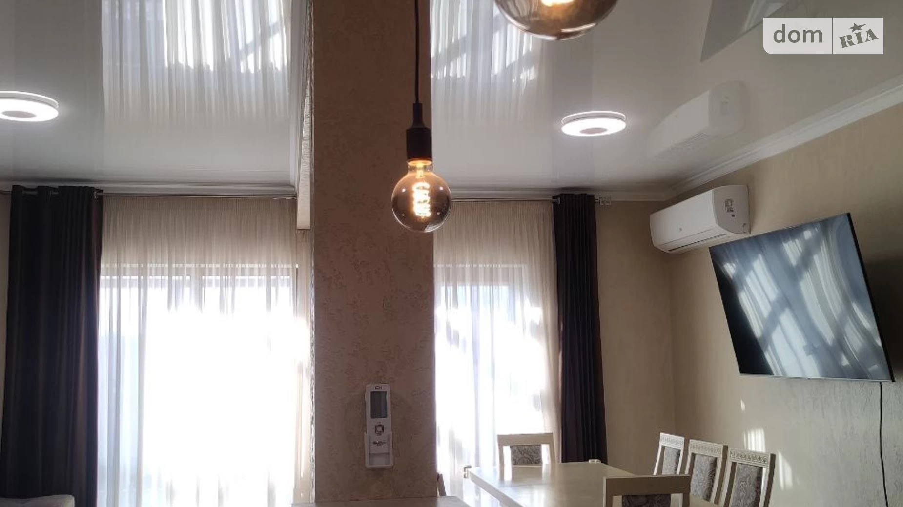 Продается дом на 2 этажа 222 кв. м с беседкой, цена: 150000 $ - фото 2