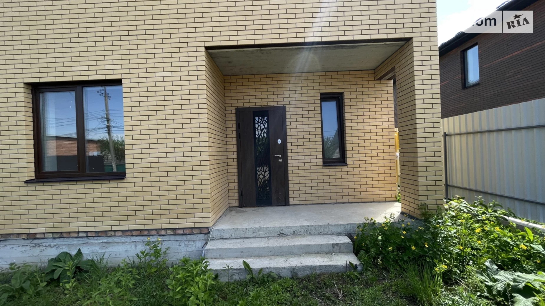 Продается дом на 2 этажа 120 кв. м с гаражом, цена: 130000 $ - фото 4