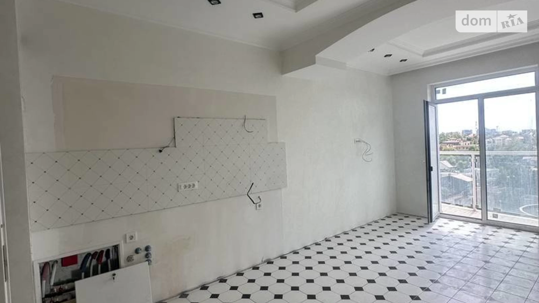 Продається 2-кімнатна квартира 92.9 кв. м у Одесі, цена: 190000 $ - фото 2