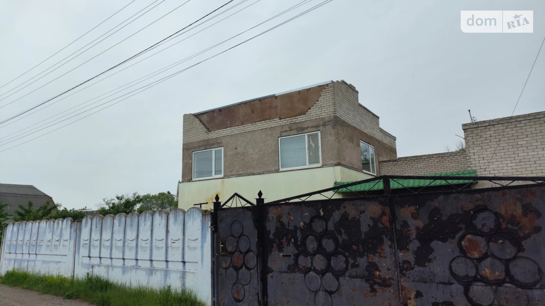 Продается дом на 2 этажа 205.3 кв. м с беседкой, цена: 35500 $ - фото 3