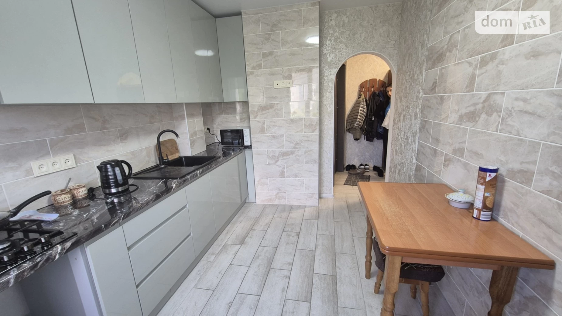 Продается 3-комнатная квартира 67 кв. м в Белой Церкви, ул. Черных Запорожцев(Леваневского), 42 - фото 2