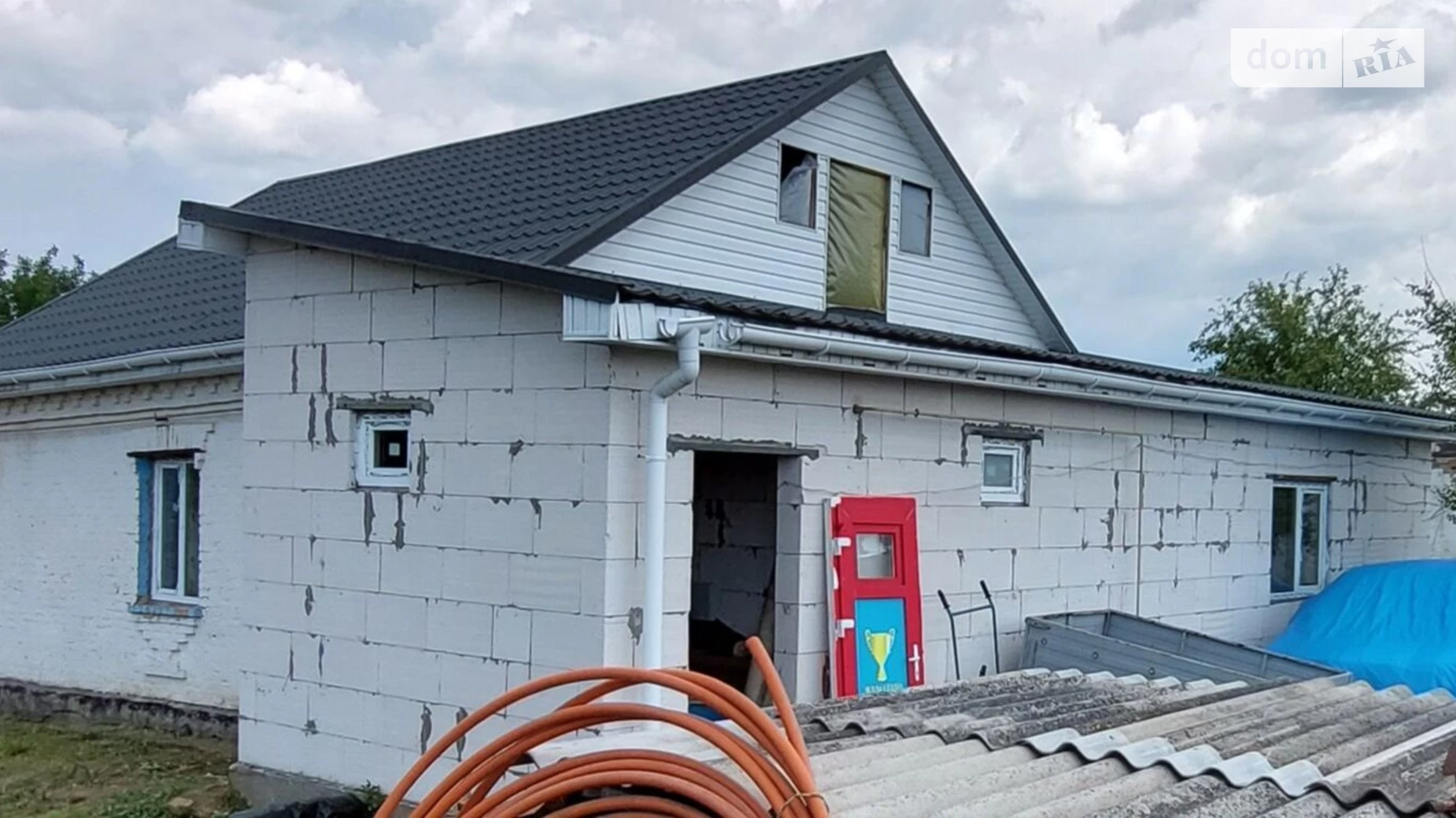 Продается одноэтажный дом 100 кв. м с баней/сауной, цена: 55000 $ - фото 2
