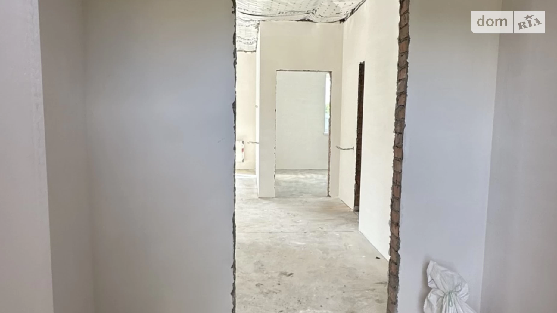 Продается одноэтажный дом 95 кв. м с бассейном, цена: 69000 $ - фото 4