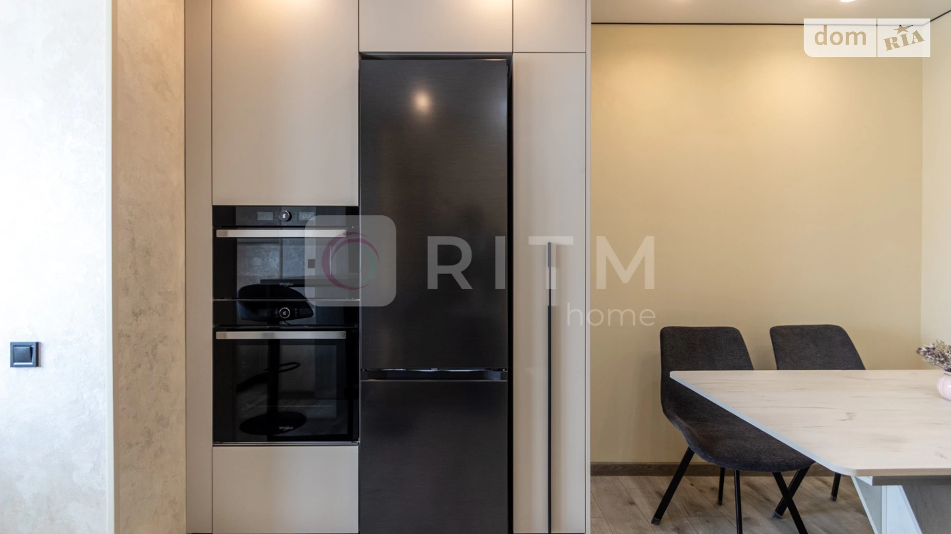 Продается 3-комнатная квартира 87.7 кв. м в Ивано-Франковске, ул. Макогона - фото 2