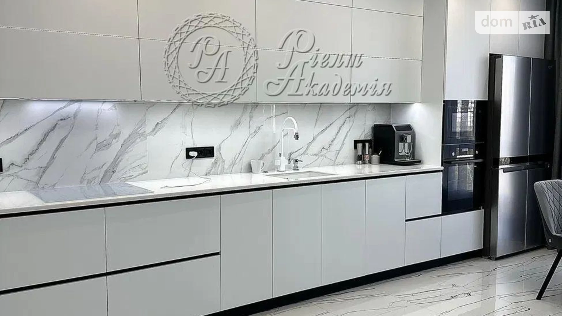 Продається 3-кімнатна квартира 80 кв. м у Києві, цена: 210000 $ - фото 3