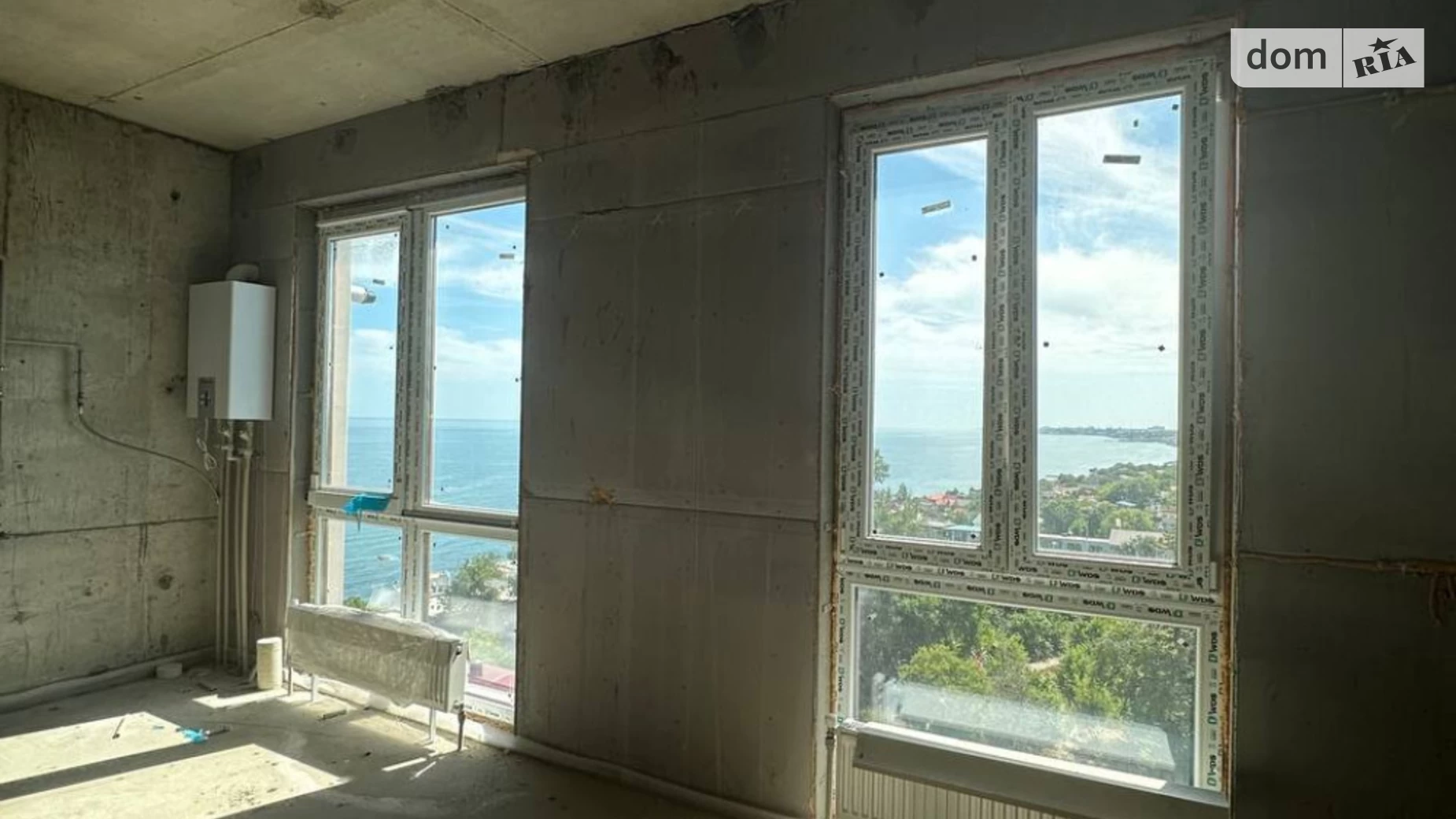 Продается 1-комнатная квартира 47 кв. м в Одессе, ул. Дача Ковалевского, 91 - фото 2