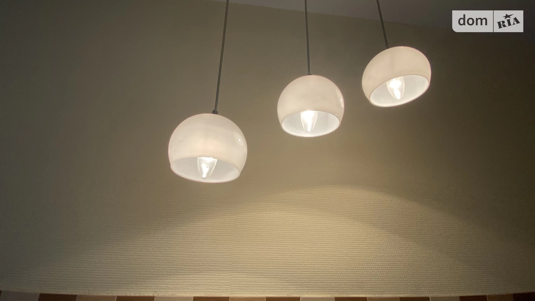 Продается 2-комнатная квартира 62 кв. м в Ивано-Франковске, ул. Стуса Василия, 5 - фото 4