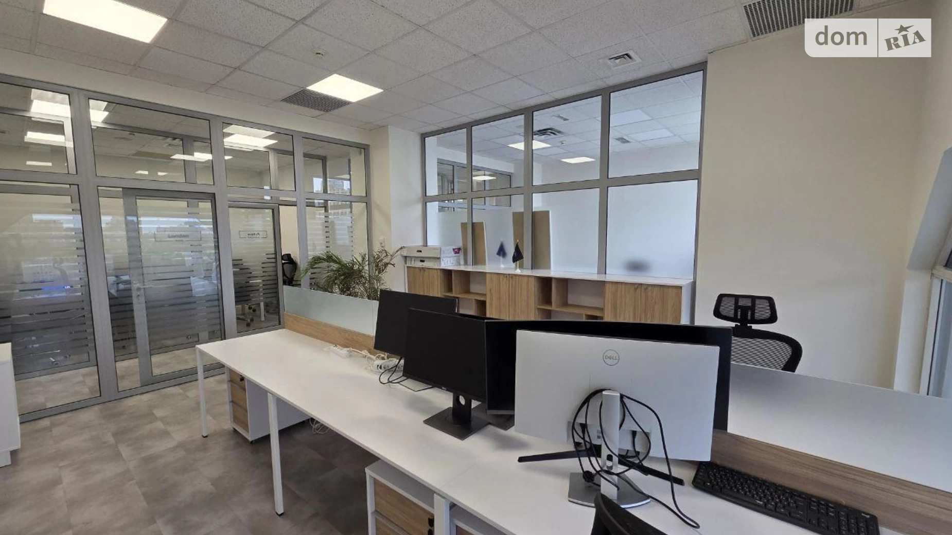 Сдается в аренду офис 230 кв. м в бизнес-центре, цена: 5000 $ - фото 5