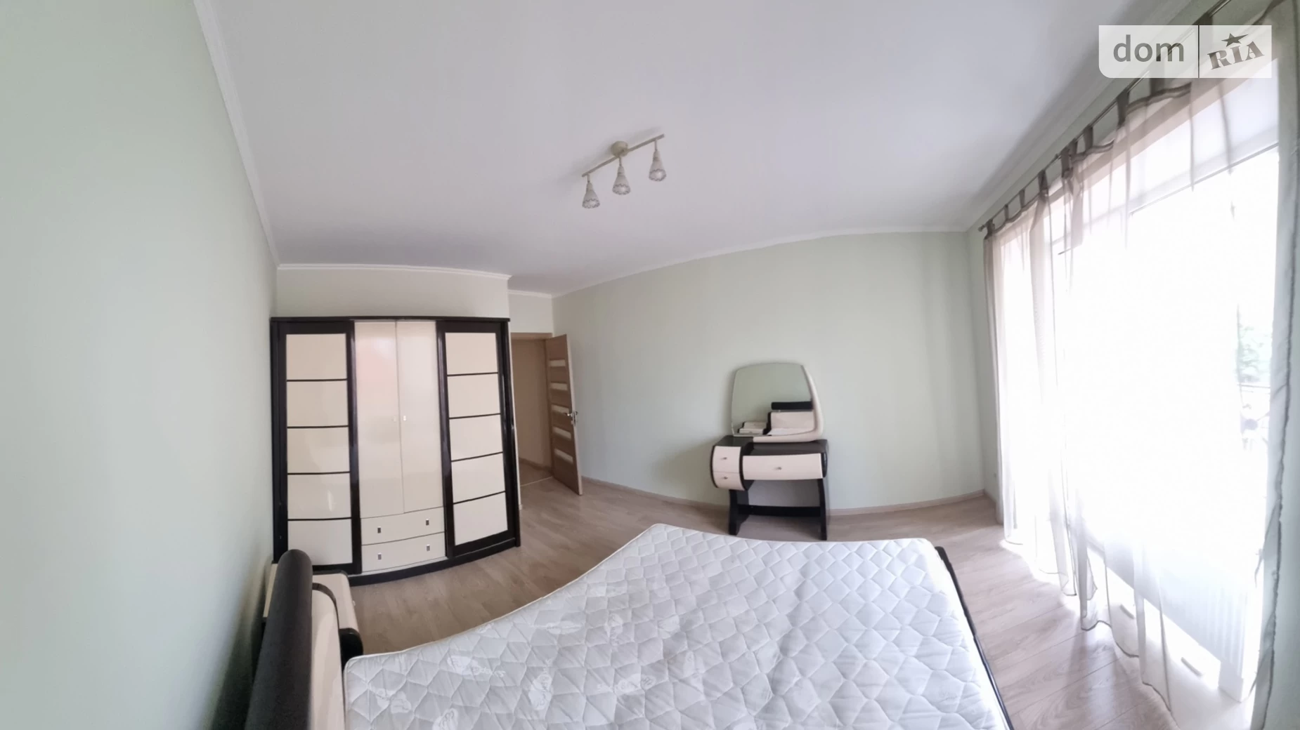 Сдается в аренду 2-комнатная квартира 72 кв. м в Ивано-Франковске, ул. Стрельцов Сечевых, 68Б - фото 5