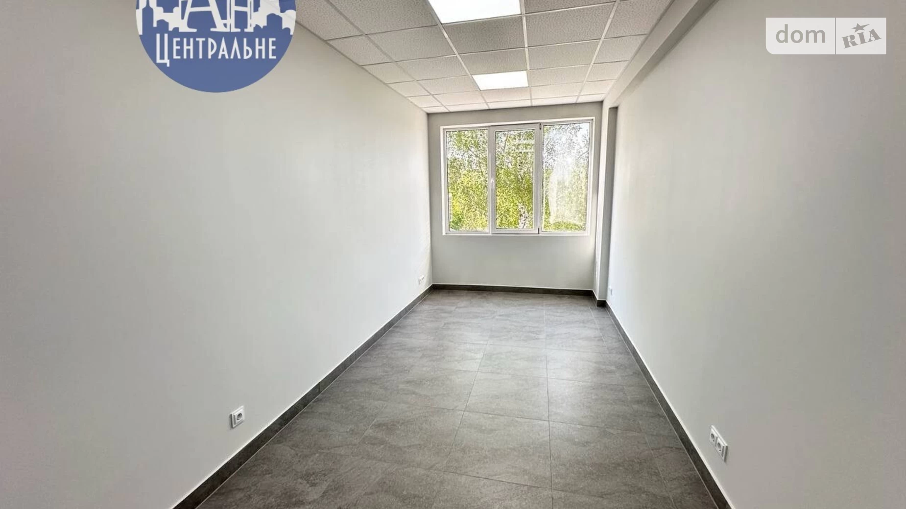 Сдается в аренду офис 17.7 кв. м в бизнес-центре, цена: 5363 грн - фото 2
