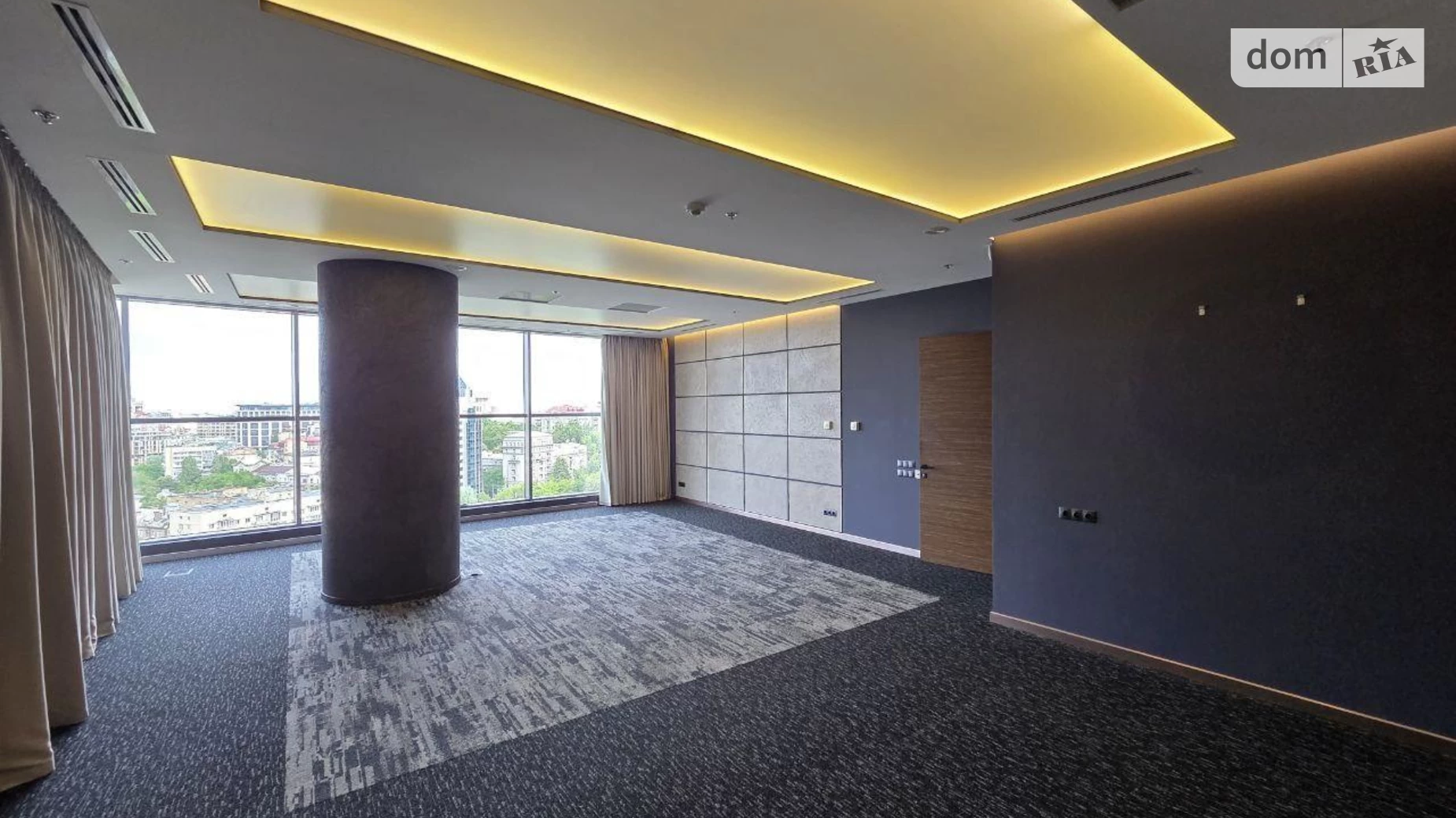 Сдается в аренду офис 330 кв. м в бизнес-центре, цена: 11900 $ - фото 2