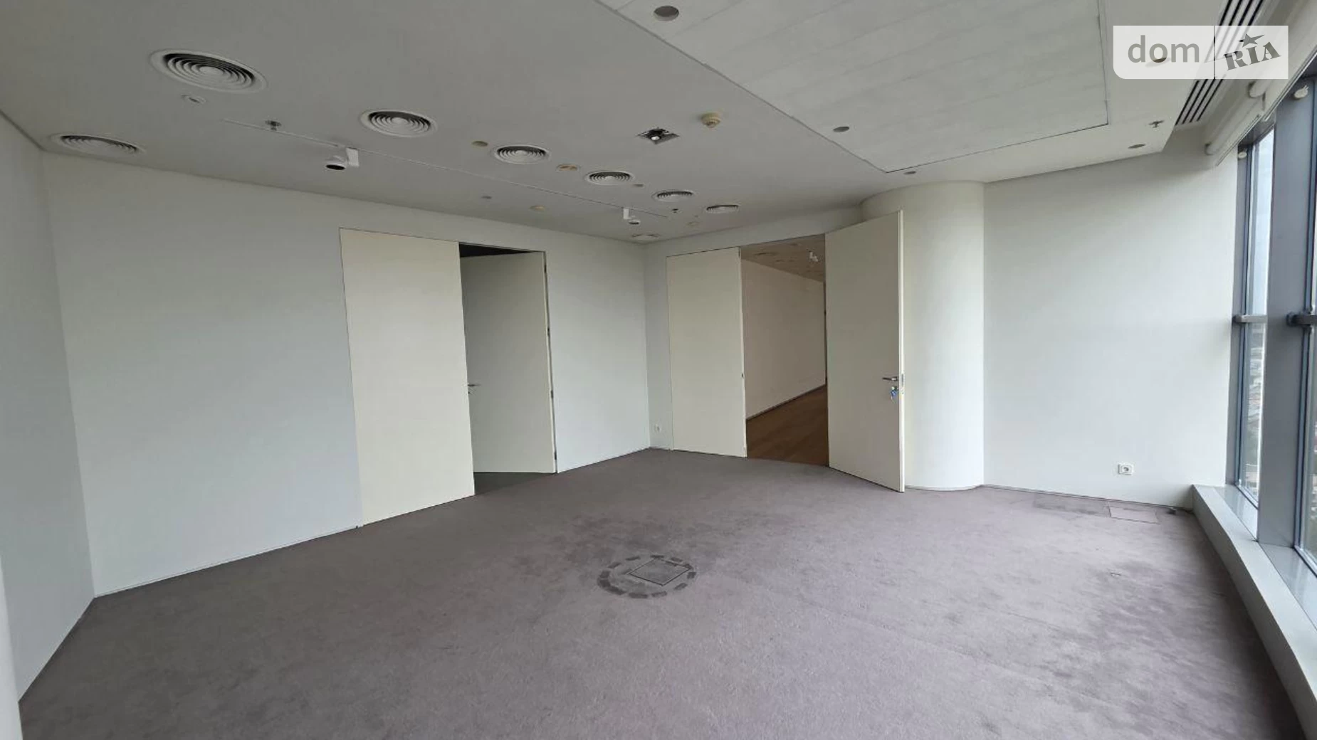 Сдается в аренду офис 1600 кв. м в бизнес-центре, цена: 54500 $ - фото 4