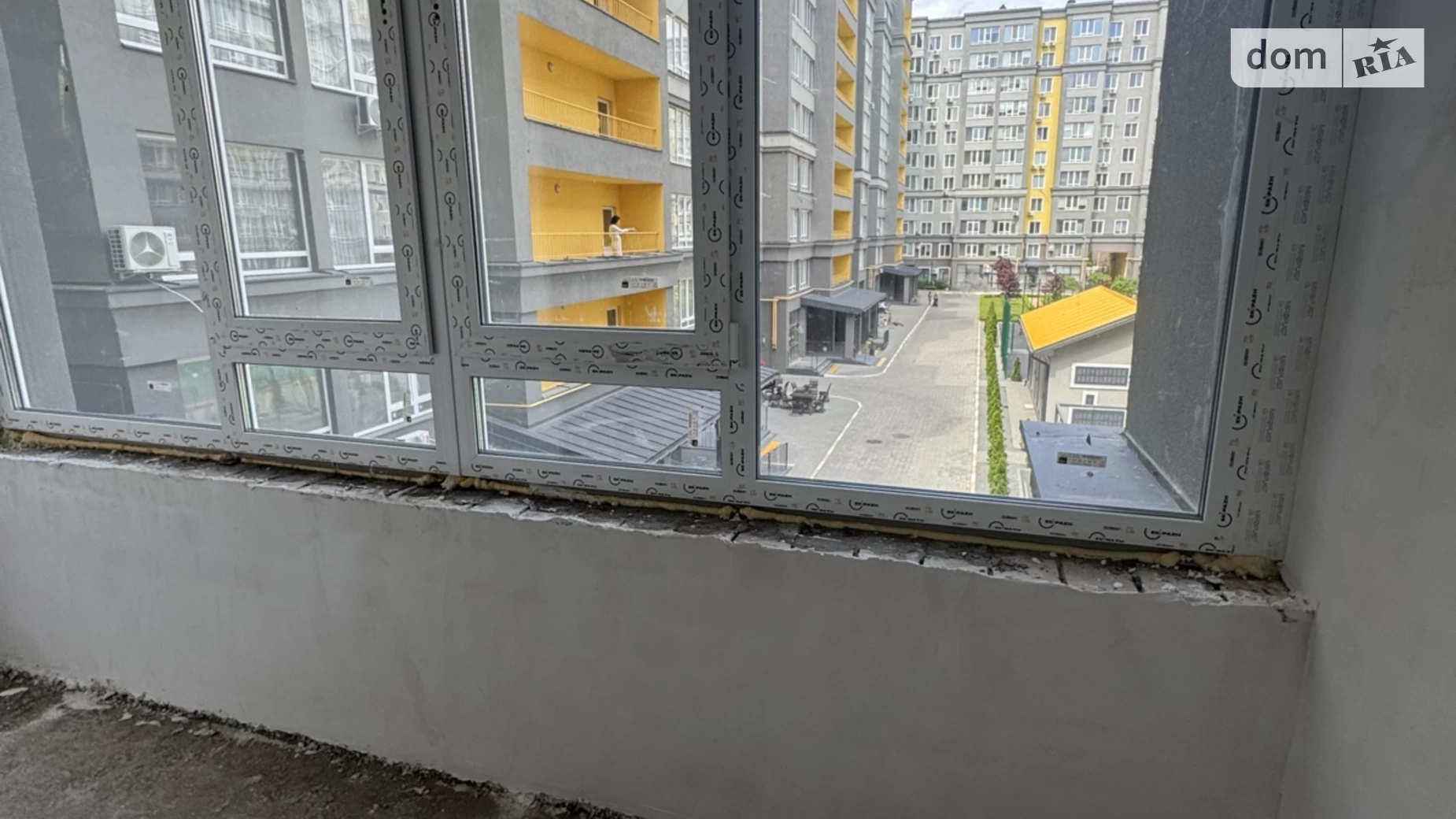 Продается 1-комнатная квартира 40.5 кв. м в Буче, ул. Ивана Кожедуба, 4В - фото 2