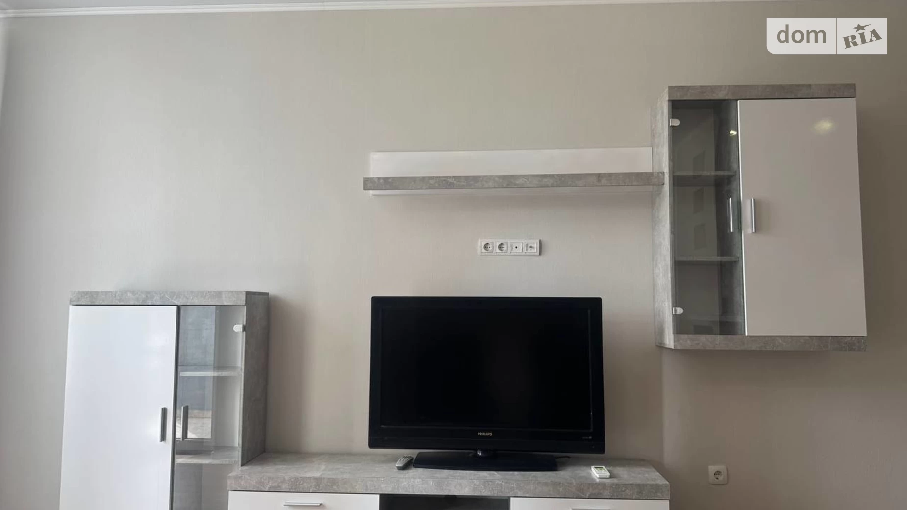 Продается 1-комнатная квартира 32 кв. м в Киеве, ул. Каховская, 62А - фото 2