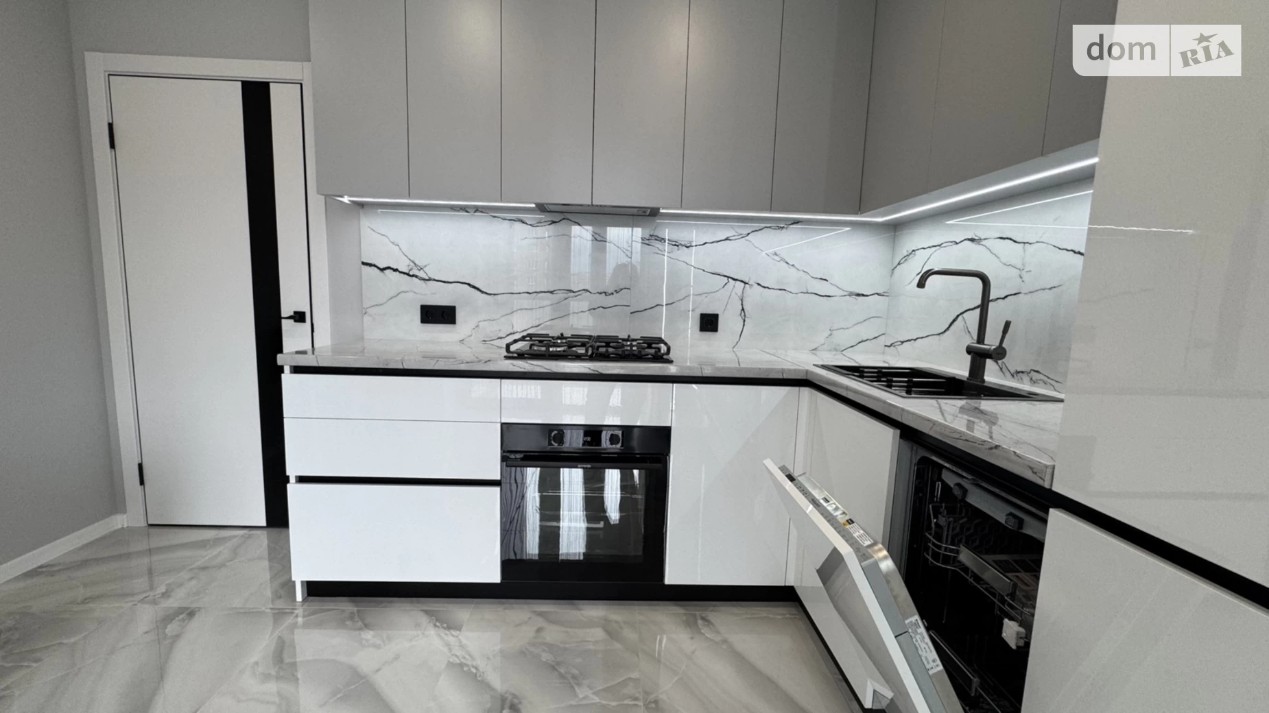 3-комнатная квартира 88 кв. м в Тернополе, цена: 98800 $ - фото 5