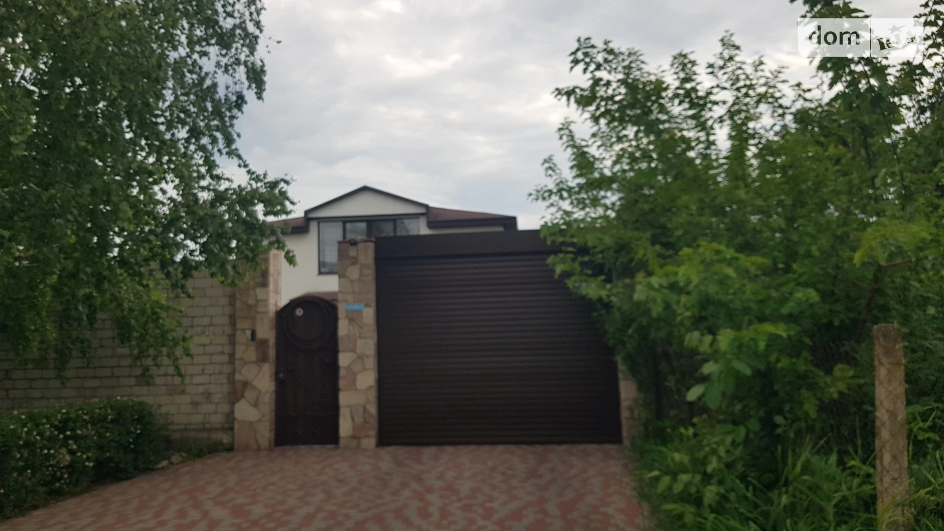 Продается дом на 2 этажа 132 кв. м с бассейном, цена: 165000 $ - фото 2