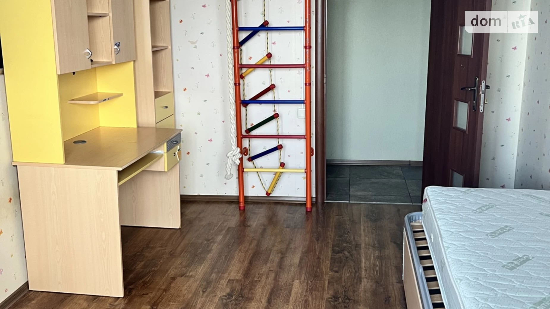 Продается 3-комнатная квартира 67 кв. м в Украинке, просп. Днепровский, 23 - фото 3