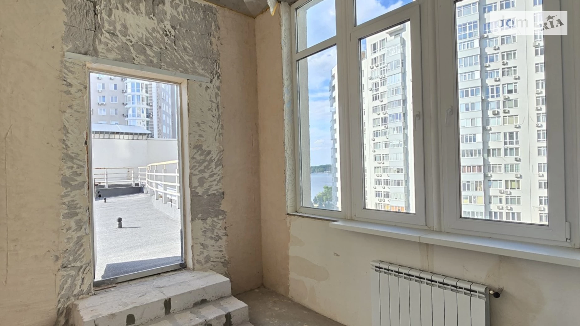 Продается 3-комнатная квартира 226.8 кв. м в Киеве, просп. Владимира Ивасюка, 2Д - фото 2