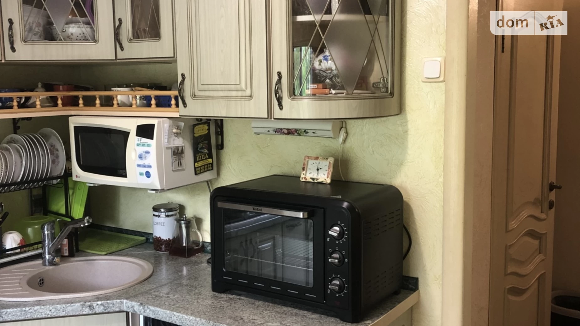 Продається 3-кімнатна квартира 57 кв. м у Києві - фото 2