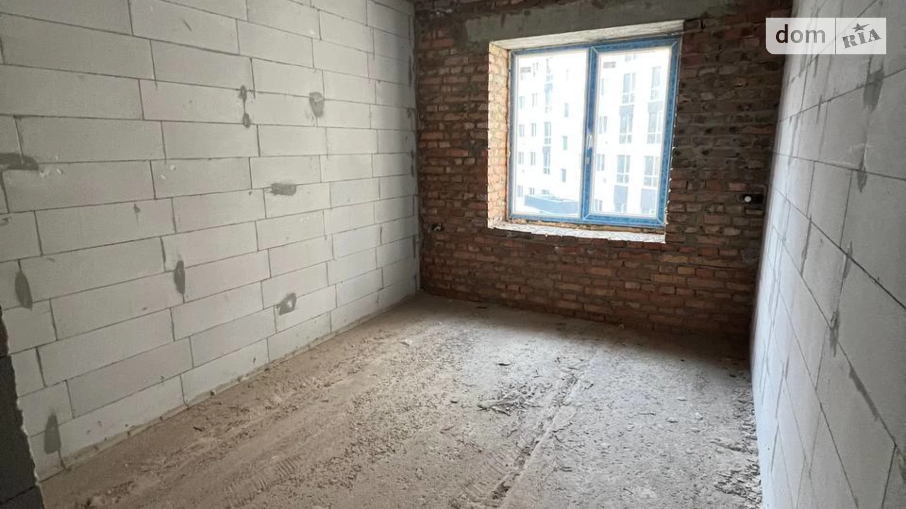 Продается 1-комнатная квартира 37 кв. м в Ровно, ул. Соборная, 289 - фото 5