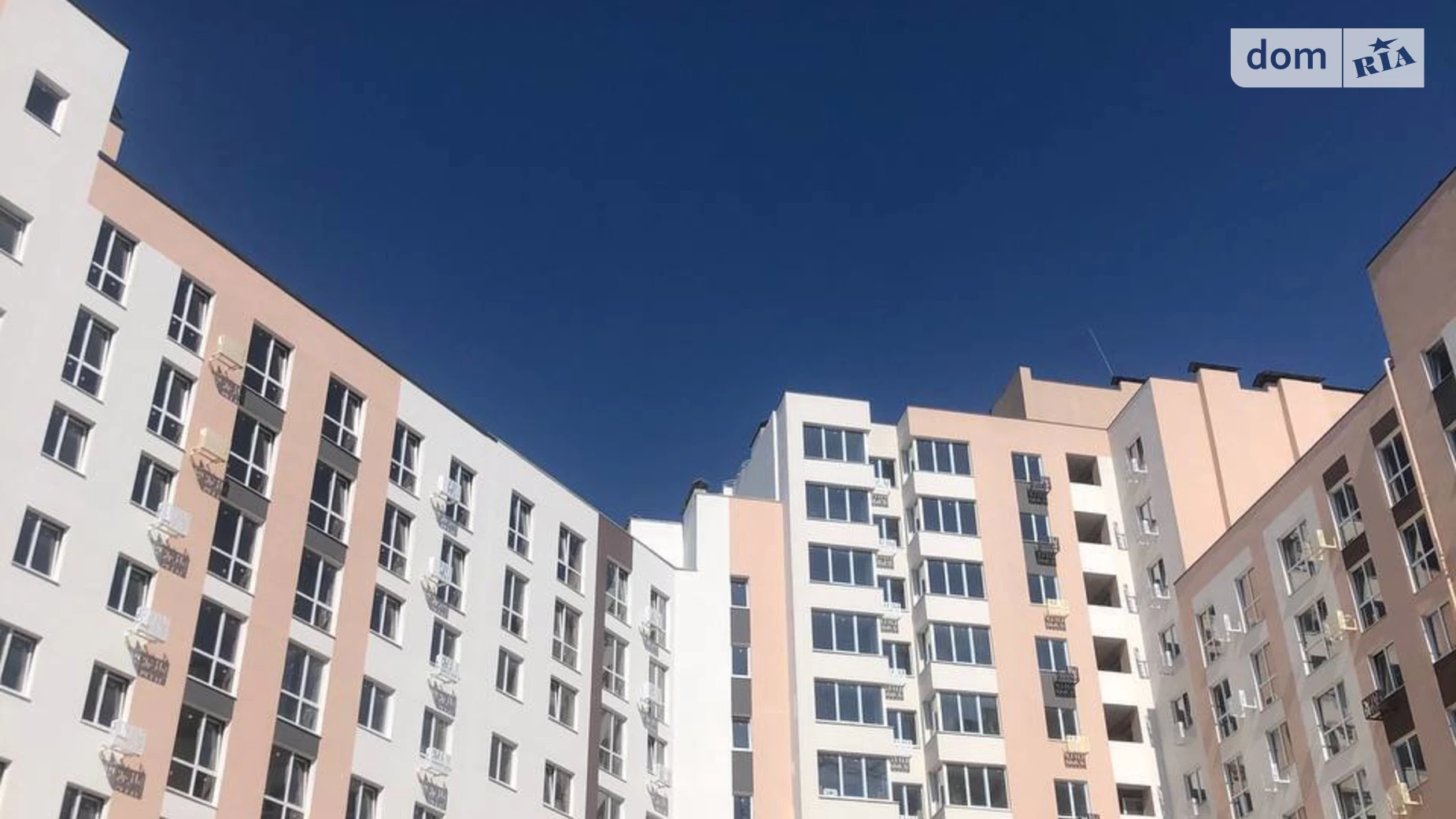 Продается 1-комнатная квартира 37 кв. м в Ровно, ул. Соборная, 289 - фото 3