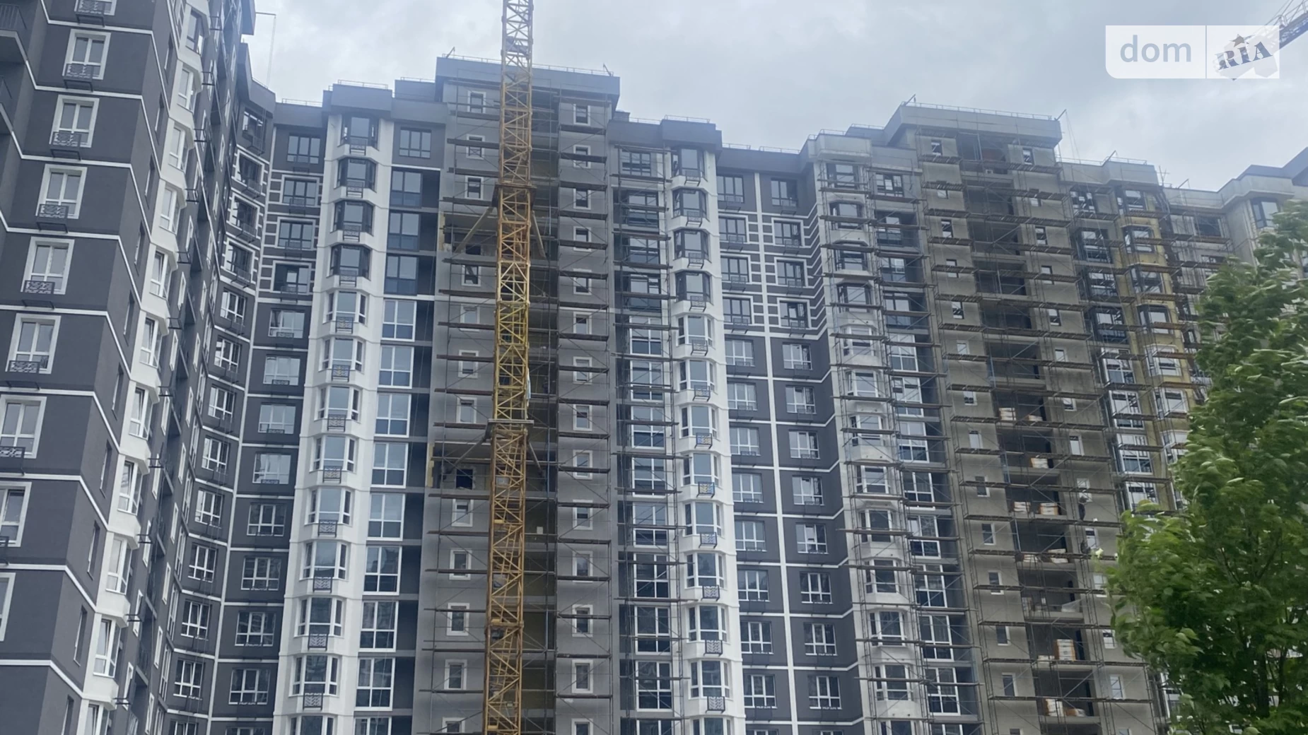 Продається 1-кімнатна квартира 40 кв. м у Бучі, бул. Леоніда Бірюкова, 2А - фото 2