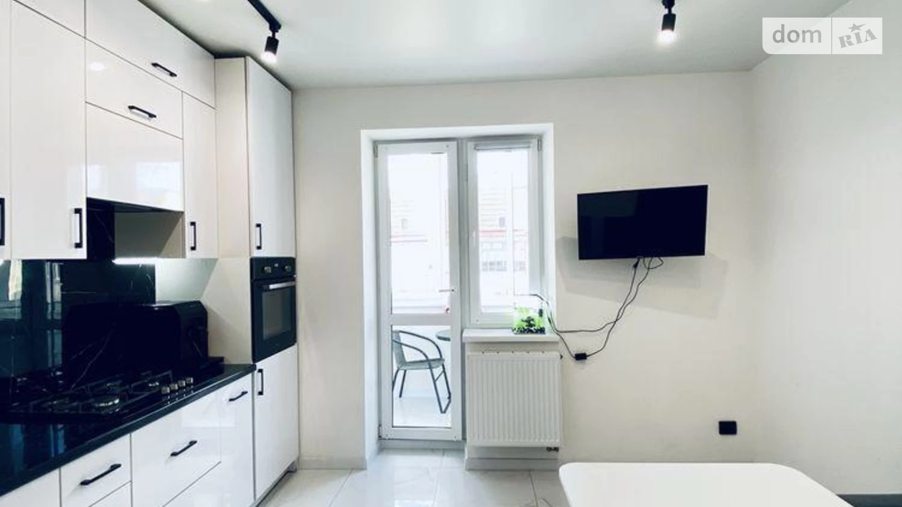 Продається 1-кімнатна квартира 45.2 кв. м у Львові, вул. Джона Леннона - фото 4