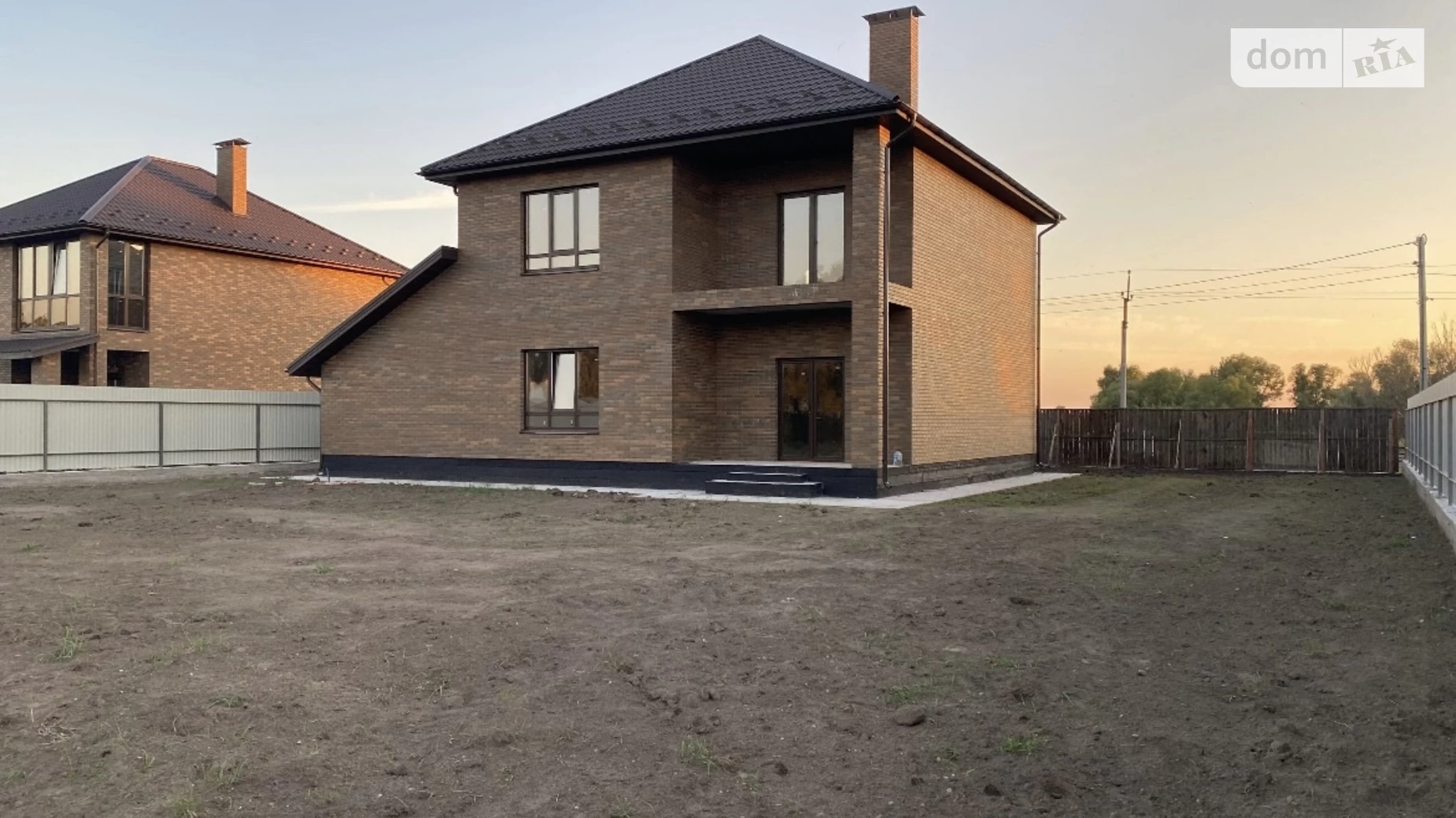 Продается дом на 2 этажа 210 кв. м с садом, цена: 185000 $ - фото 5