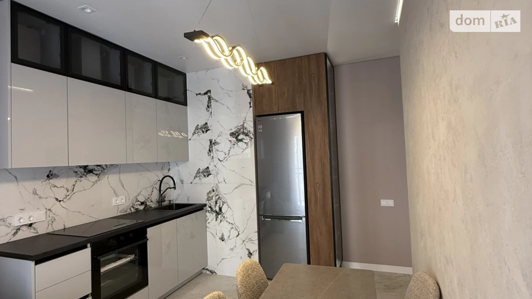 Продается 1-комнатная квартира 43 кв. м в Одессе, цена: 69999 $ - фото 2
