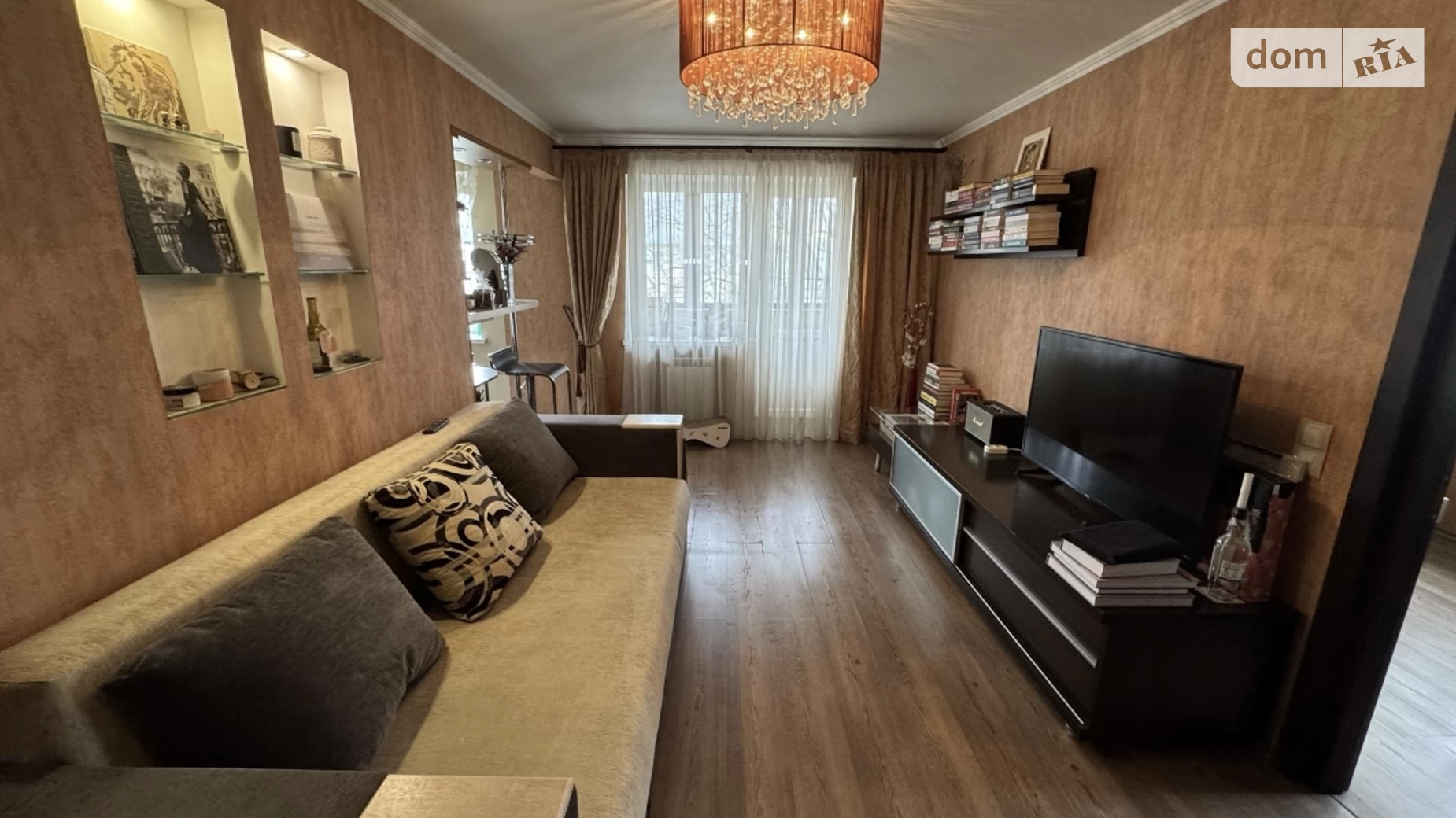 Продается 2-комнатная квартира 43.8 кв. м в Киеве, ул. Набережно-Крещатицкая, 35А - фото 2