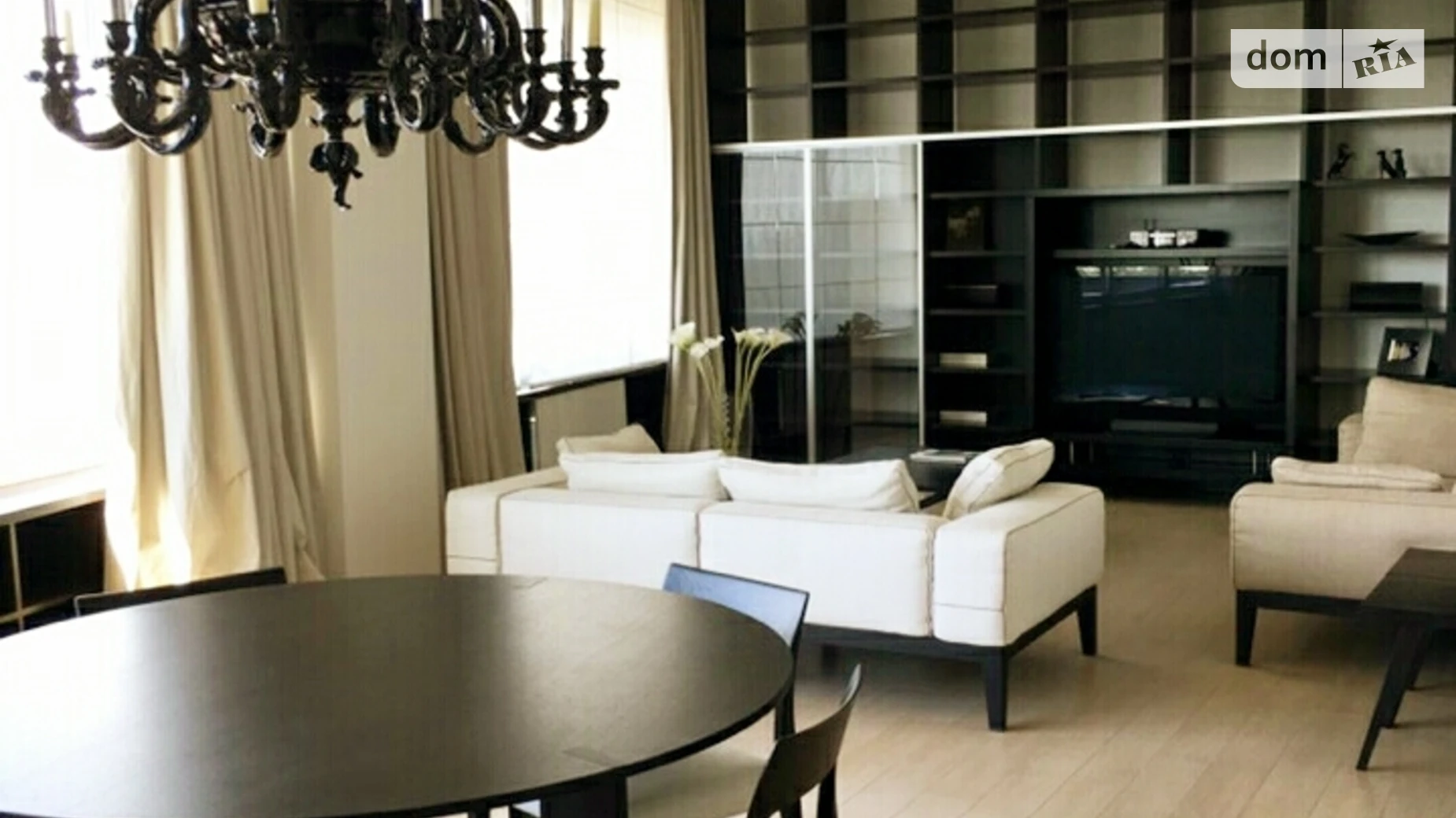 Сдается в аренду 2-комнатная квартира 120 кв. м в Одессе, ул. Литературная, 1А - фото 2