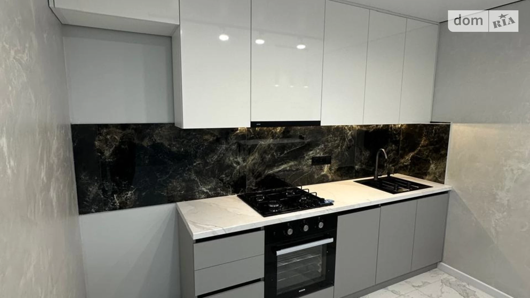 2-кімнатна квартира 60 кв. м у Тернополі, цена: 67500 $ - фото 4