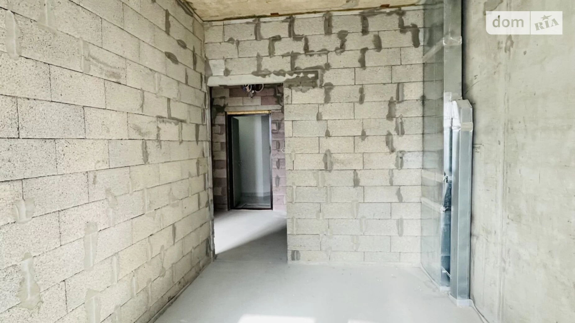 Продается 1-комнатная квартира 39.8 кв. м в Лиманке, цена: 34500 $ - фото 2