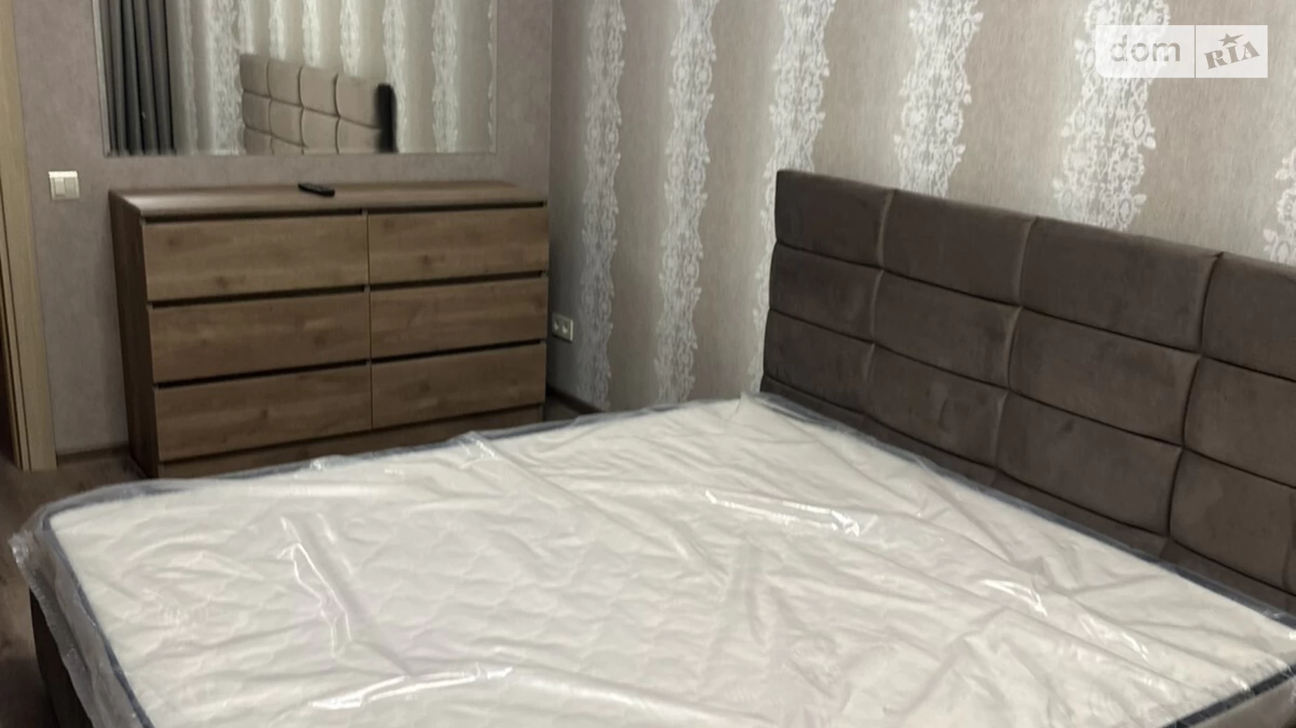 Сдается в аренду 2-комнатная квартира 55 кв. м в, цена: 550 $ - фото 3