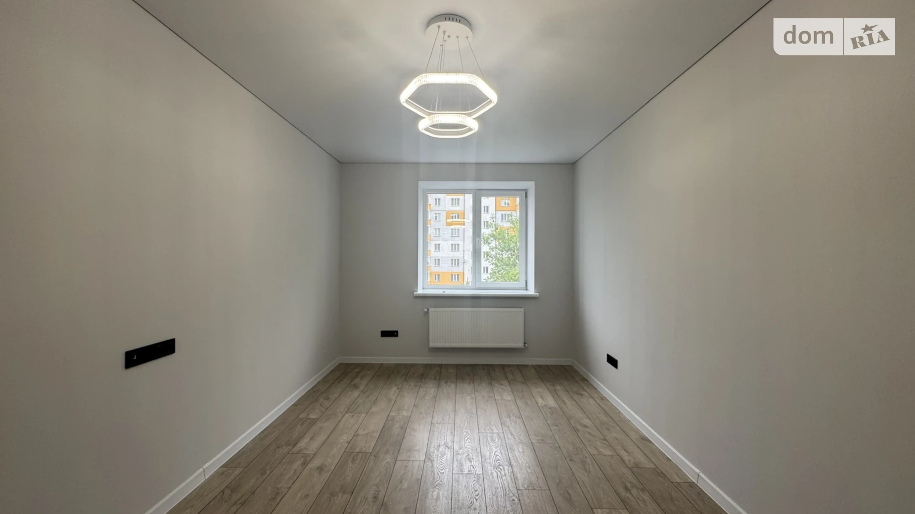 Продается 2-комнатная квартира 58 кв. м в Ивано-Франковске, ул. Урожайная, 7А - фото 4
