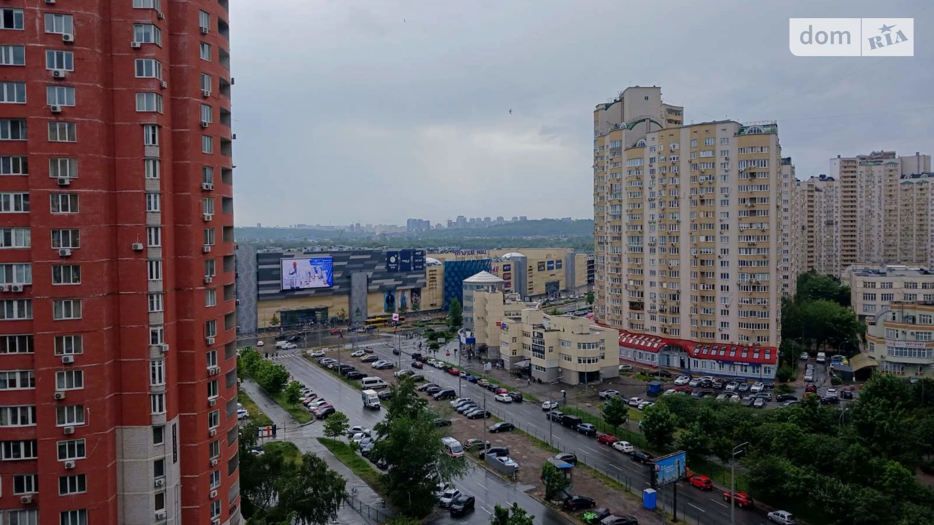 Продается 3-комнатная квартира 110 кв. м в Киеве, ул. Анны Ахматовой, 43 - фото 2