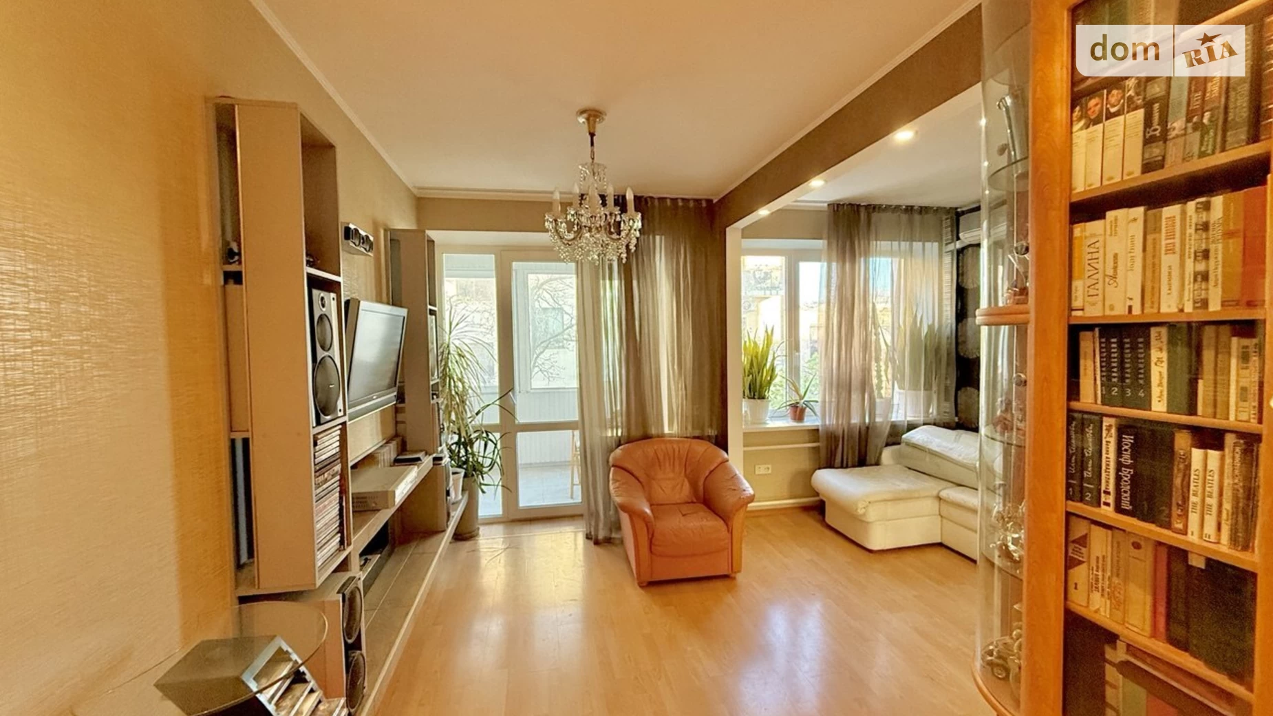 Продається 2-кімнатна квартира 60.4 кв. м у Одесі, вул. Софіївська, 5Б - фото 2