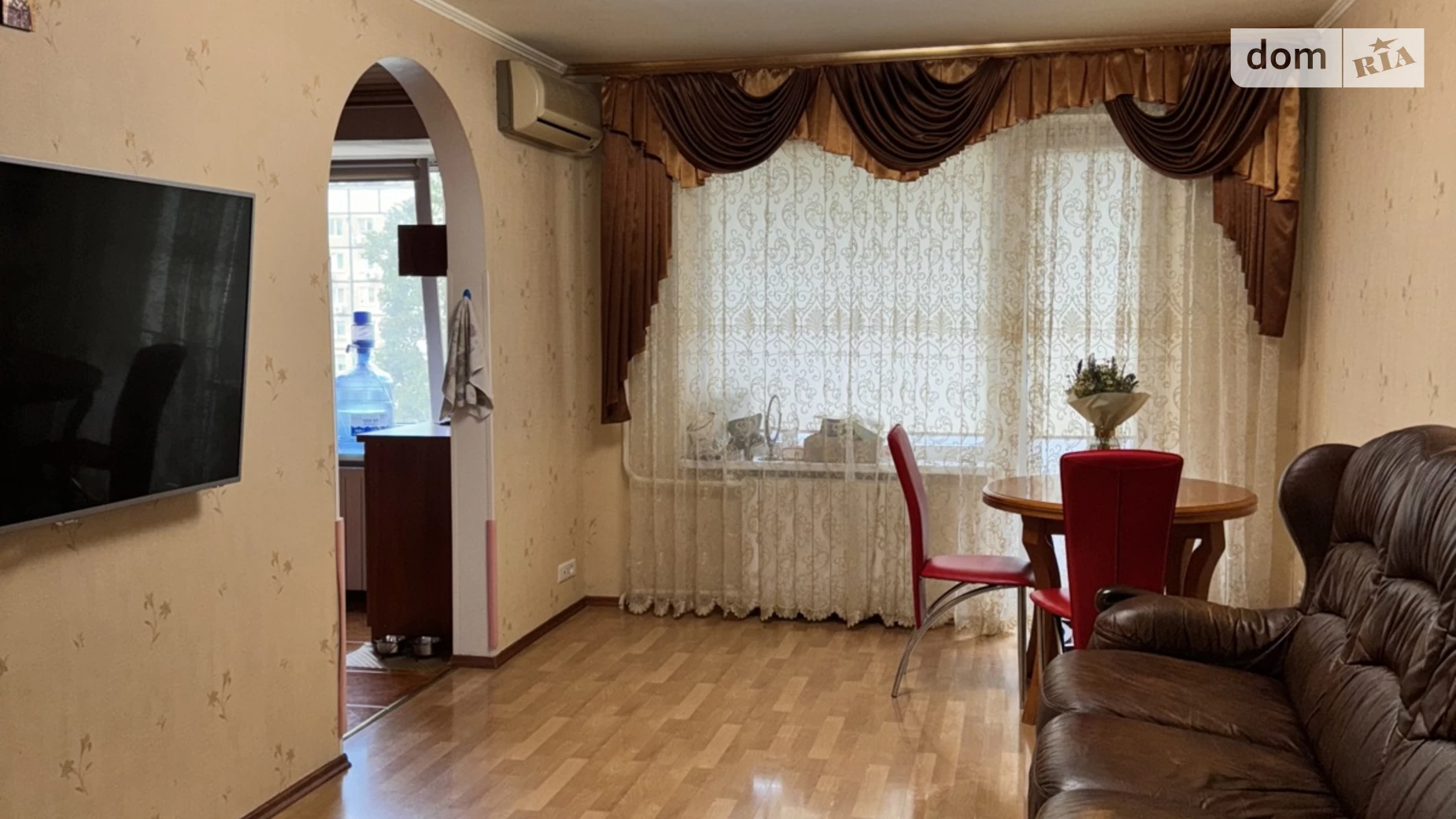Продается 5-комнатная квартира 100 кв. м в Днепре, ул. Набережная Победы - фото 2