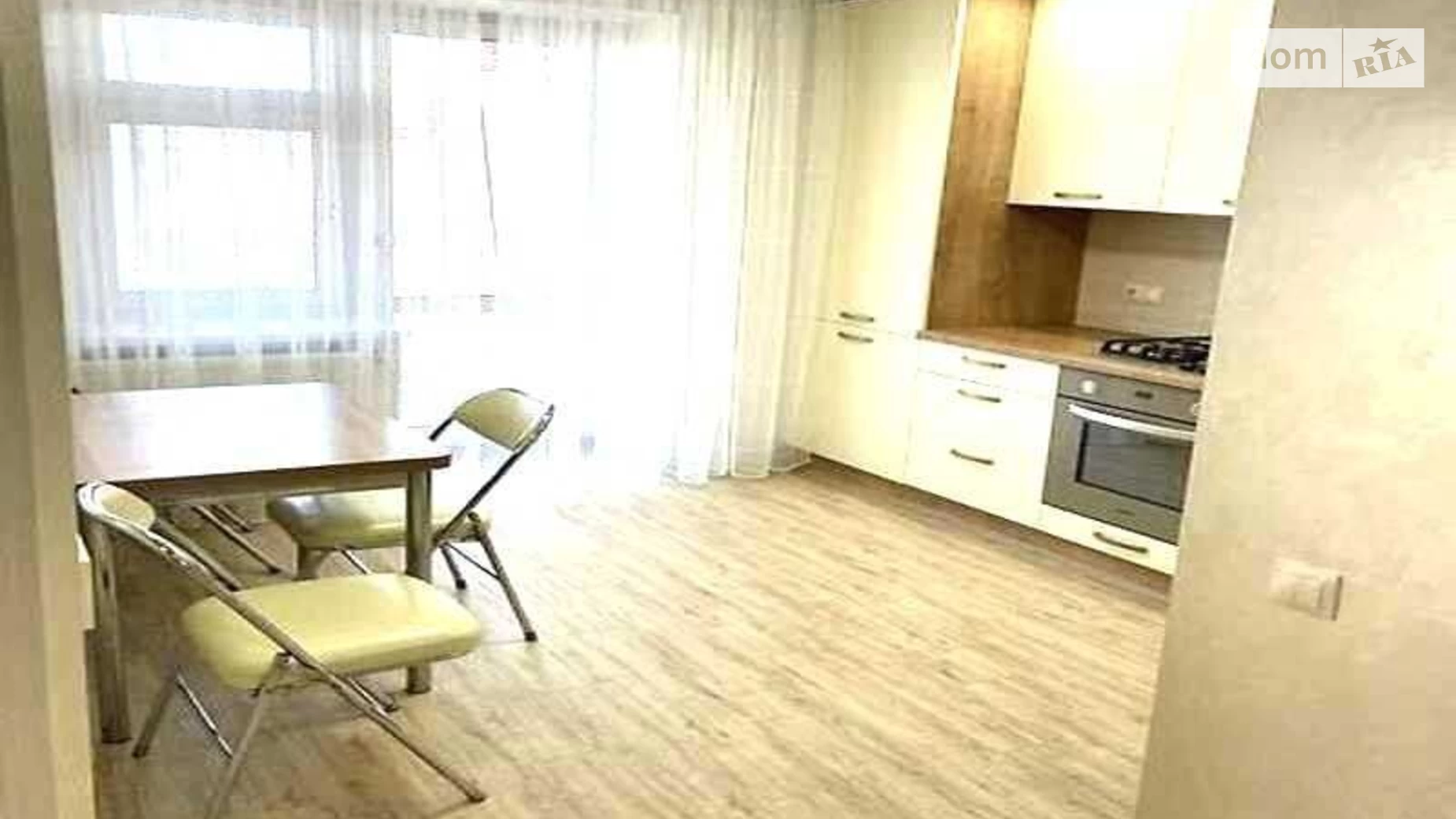 1-комнатная квартира 45 кв. м в Тернополе, ул. Генерала Мирона Тарнавского - фото 3