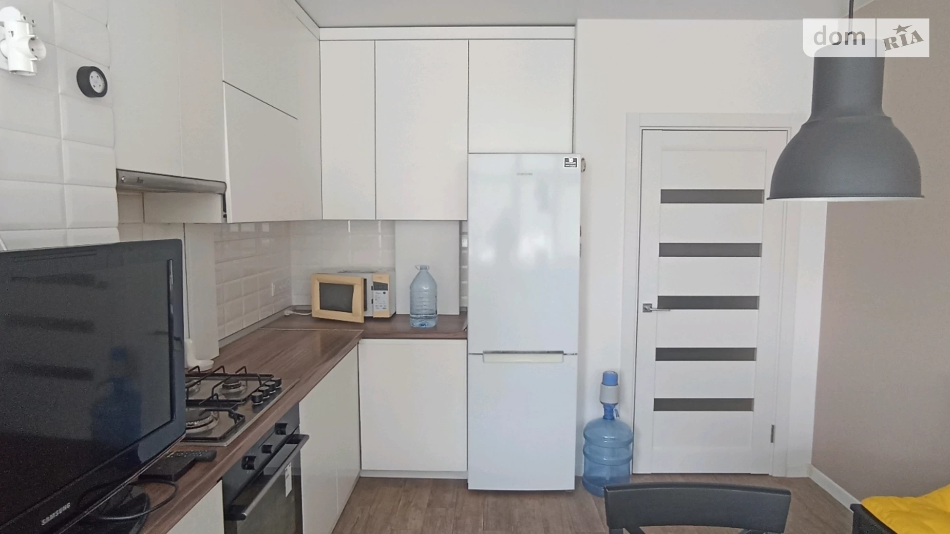 Продается 2-комнатная квартира 55 кв. м в Ирпене, ул. Григория Сковороды, 11 - фото 3