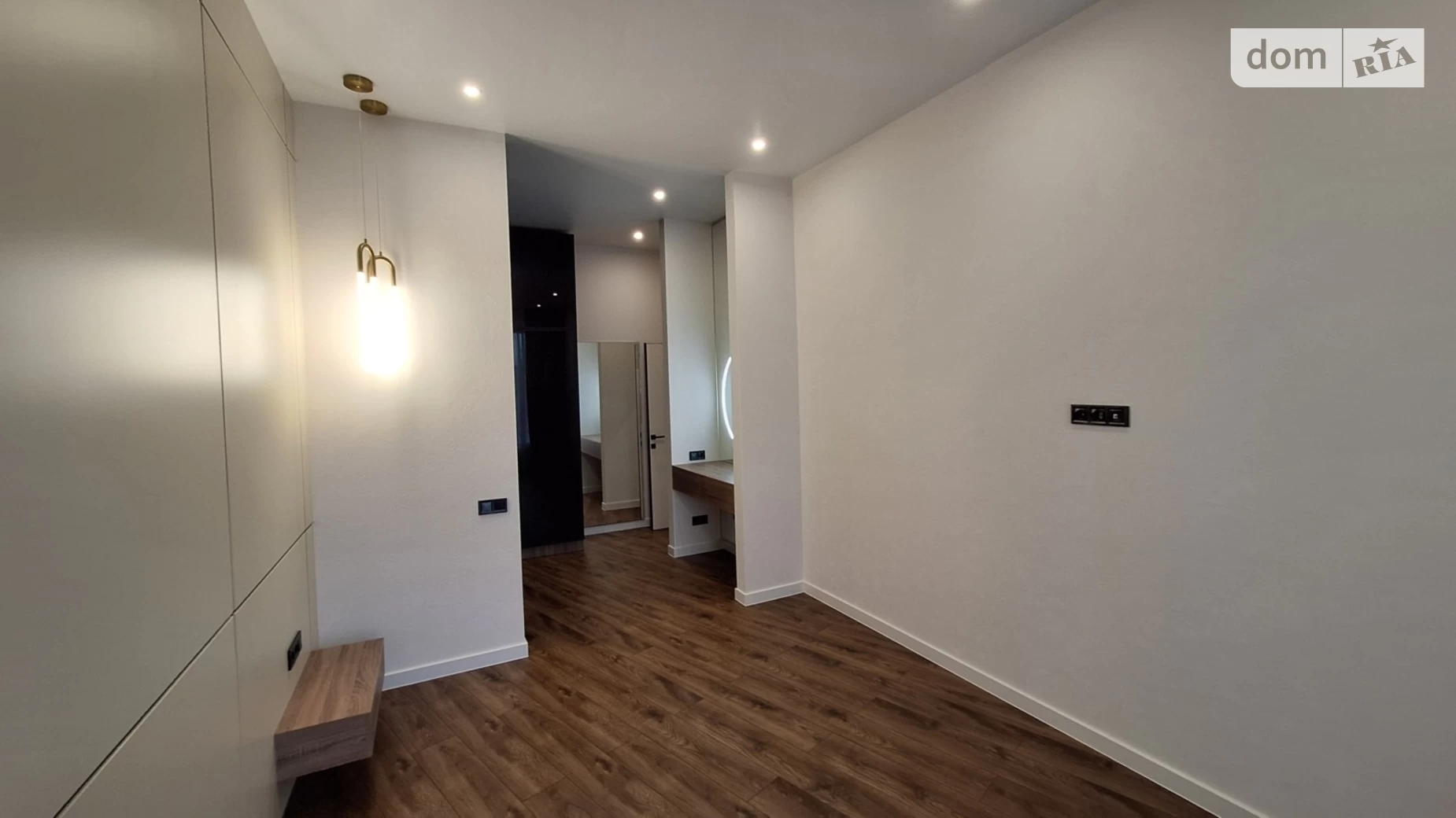 Шевченковский Брюховичи (Львов), цена: 275000 $ - фото 4