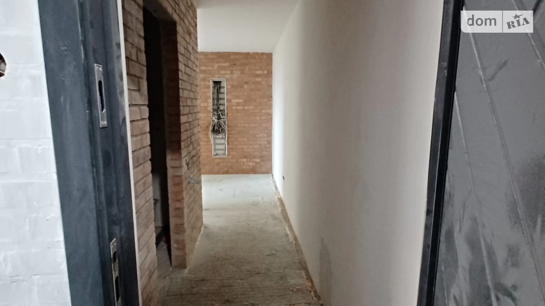 2-кімнатна квартира 53 кв. м у Луцьку, вул. Електроапаратна, 2В - фото 4